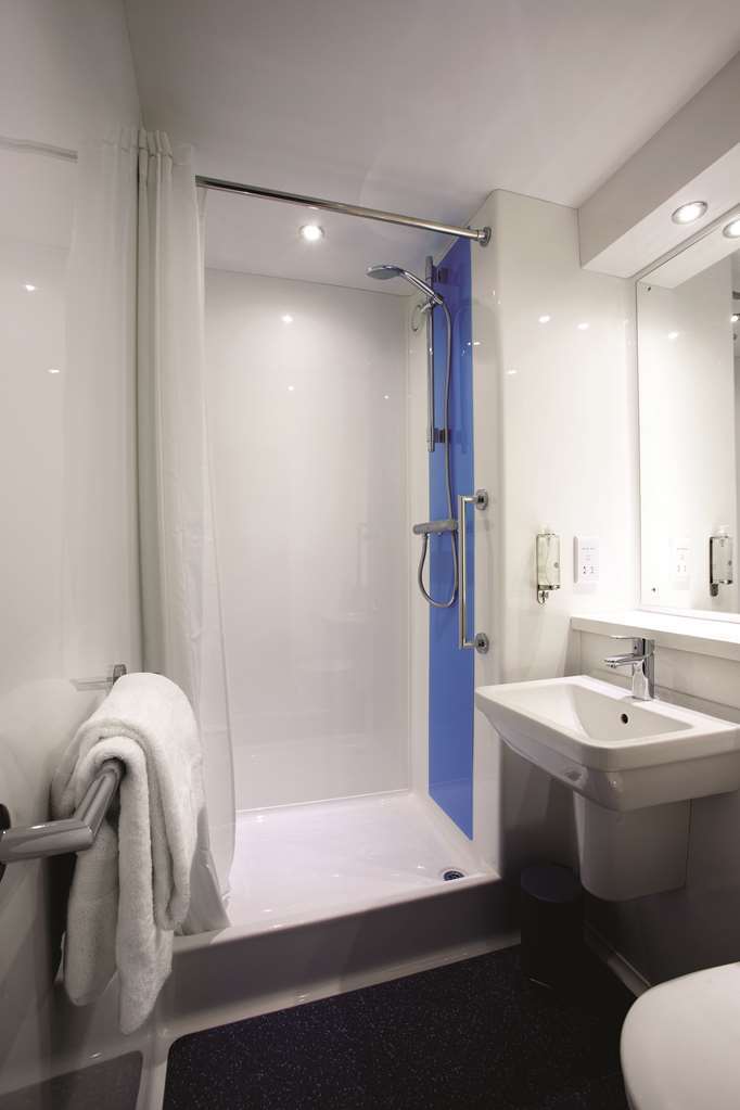 Travelodge Stirling M80 Cambusbarron Pokój zdjęcie