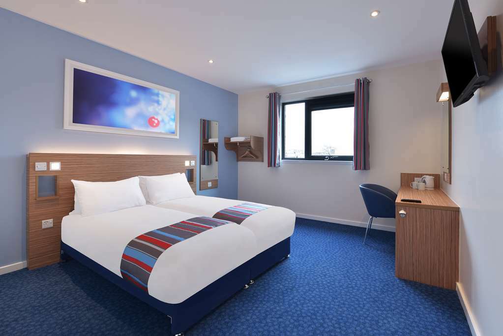 Travelodge Stirling M80 Cambusbarron Pokój zdjęcie