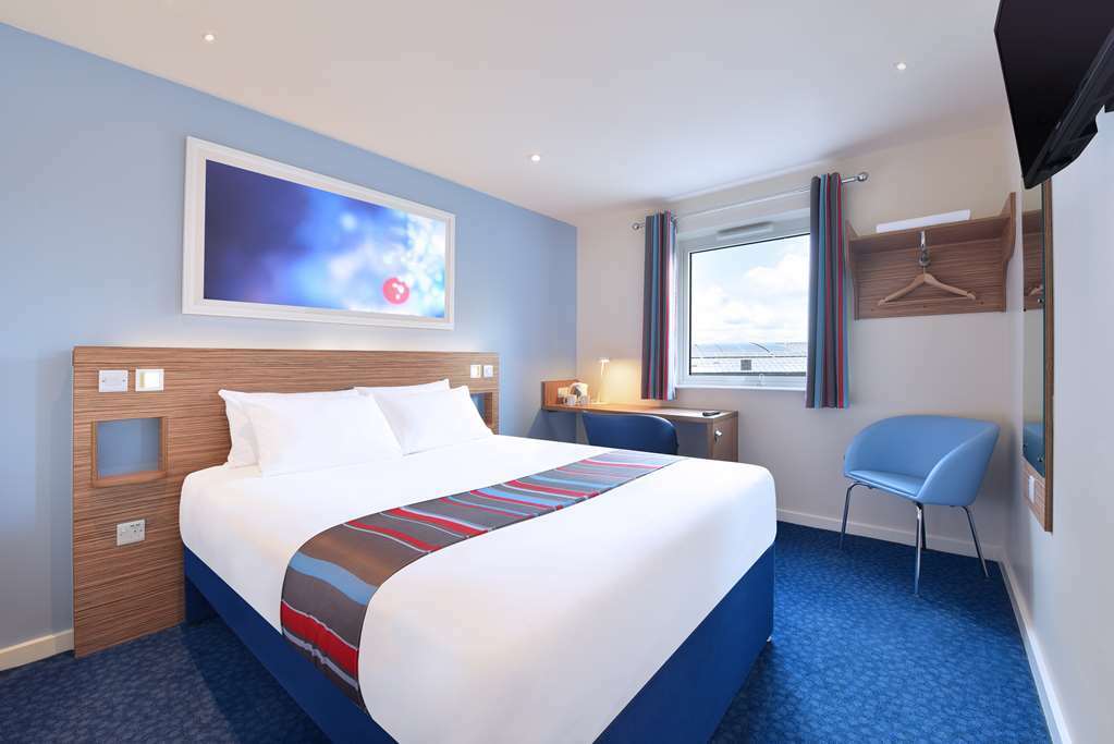 Travelodge Stirling M80 Cambusbarron Pokój zdjęcie
